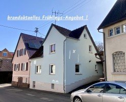 Hauptbild *** kleines, aber sehr feines Einfamilienhaus mit Gärtchen ... und PKW-Stellplatz ! ***